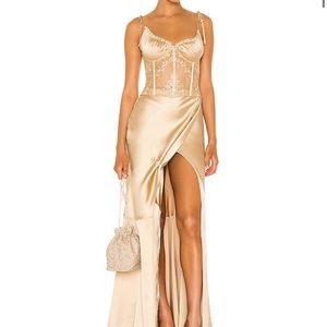 V. Chapman calla lily gown worn once